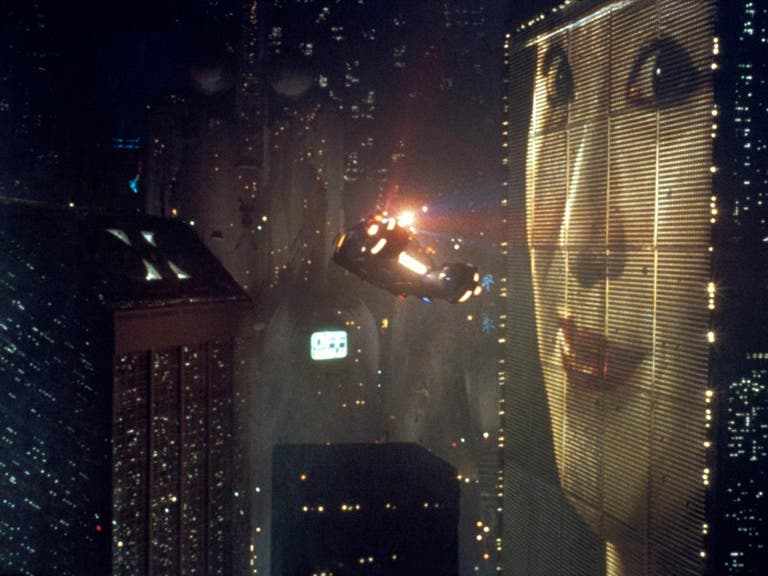 Spinner in a scene from "Blade Runner" (1982)