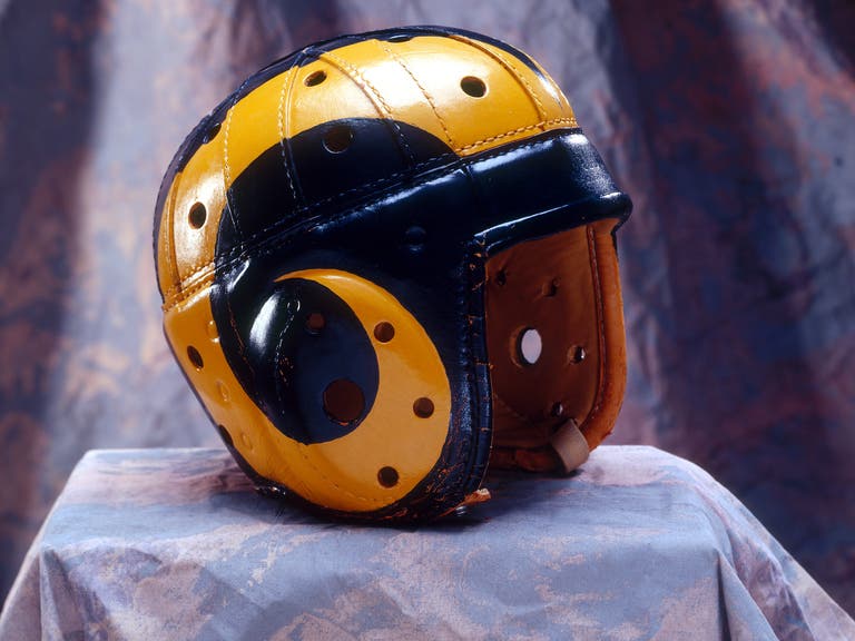 Los Angeles Rams Classic Helmet